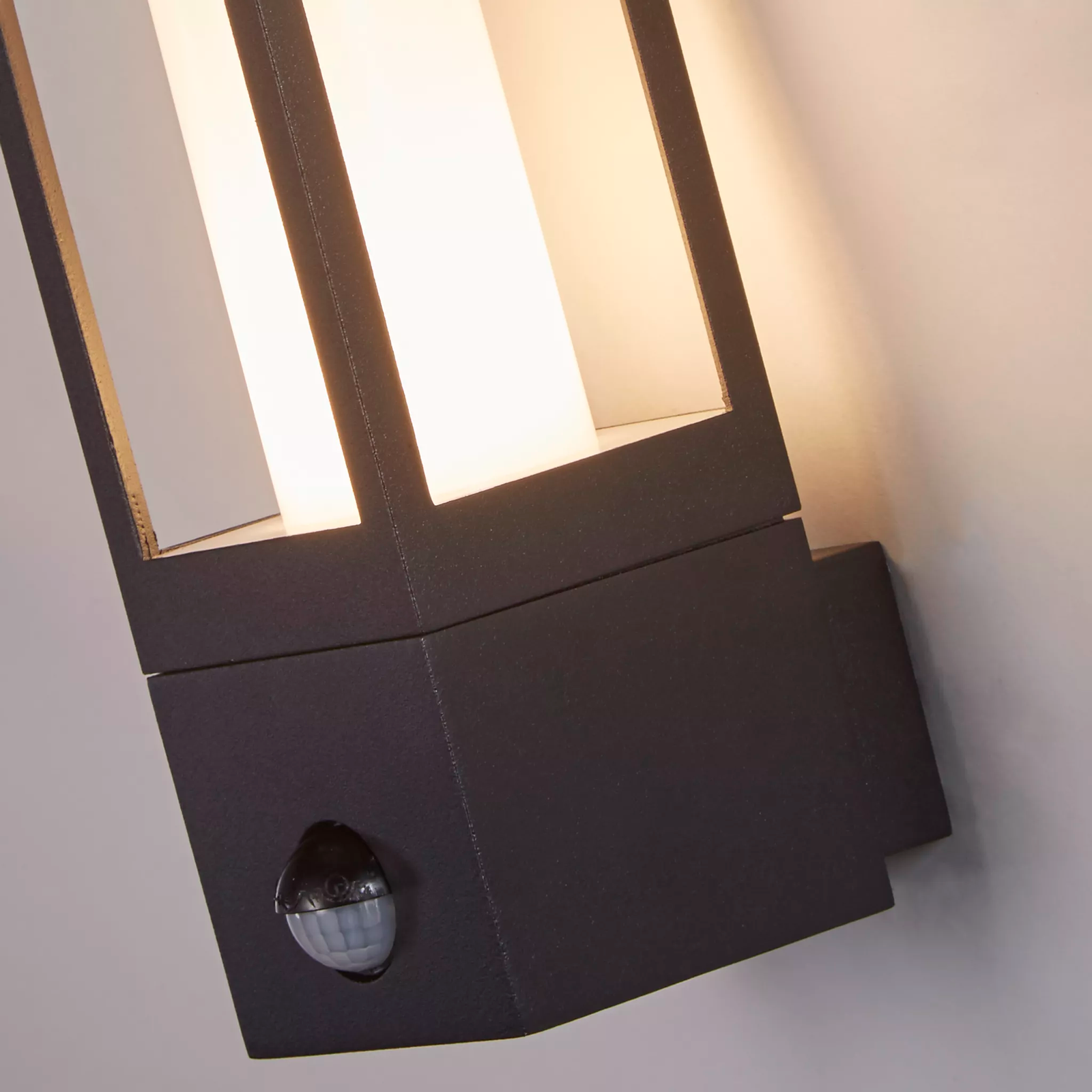 Sieninis lauko šviestuvas SEARCHLIGHT - AVENUE SENSOR - Image 3