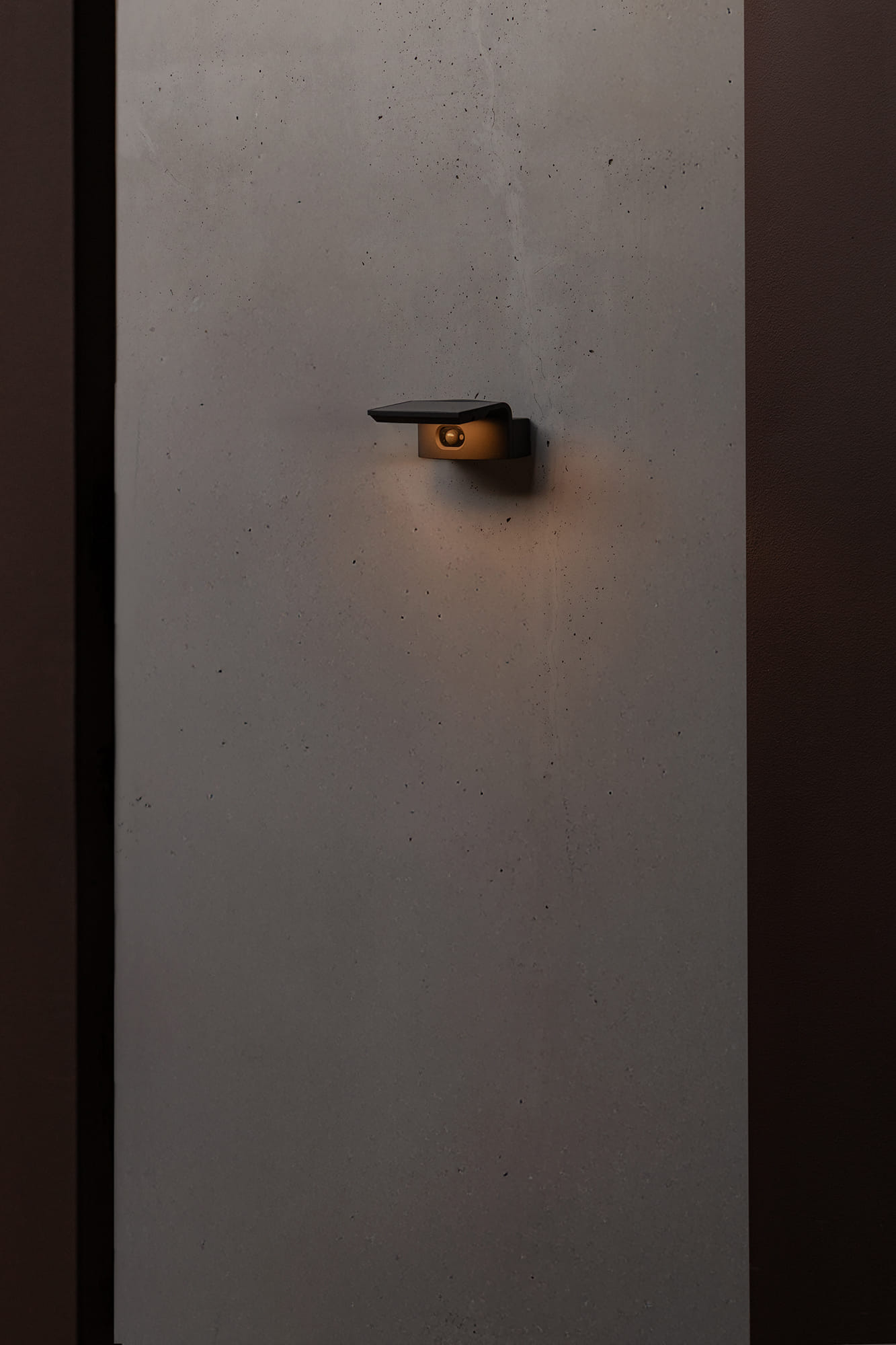 Sieninis LED lauko šviestuvas FARO - LUMA - Image 3
